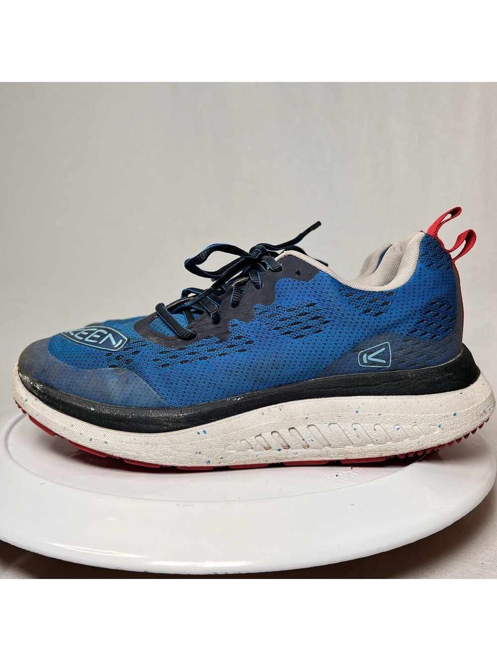 Keen WK400 Walking Shoes Sneakers Austern/Red Carpet 1027473 | Men’s Size 10.5